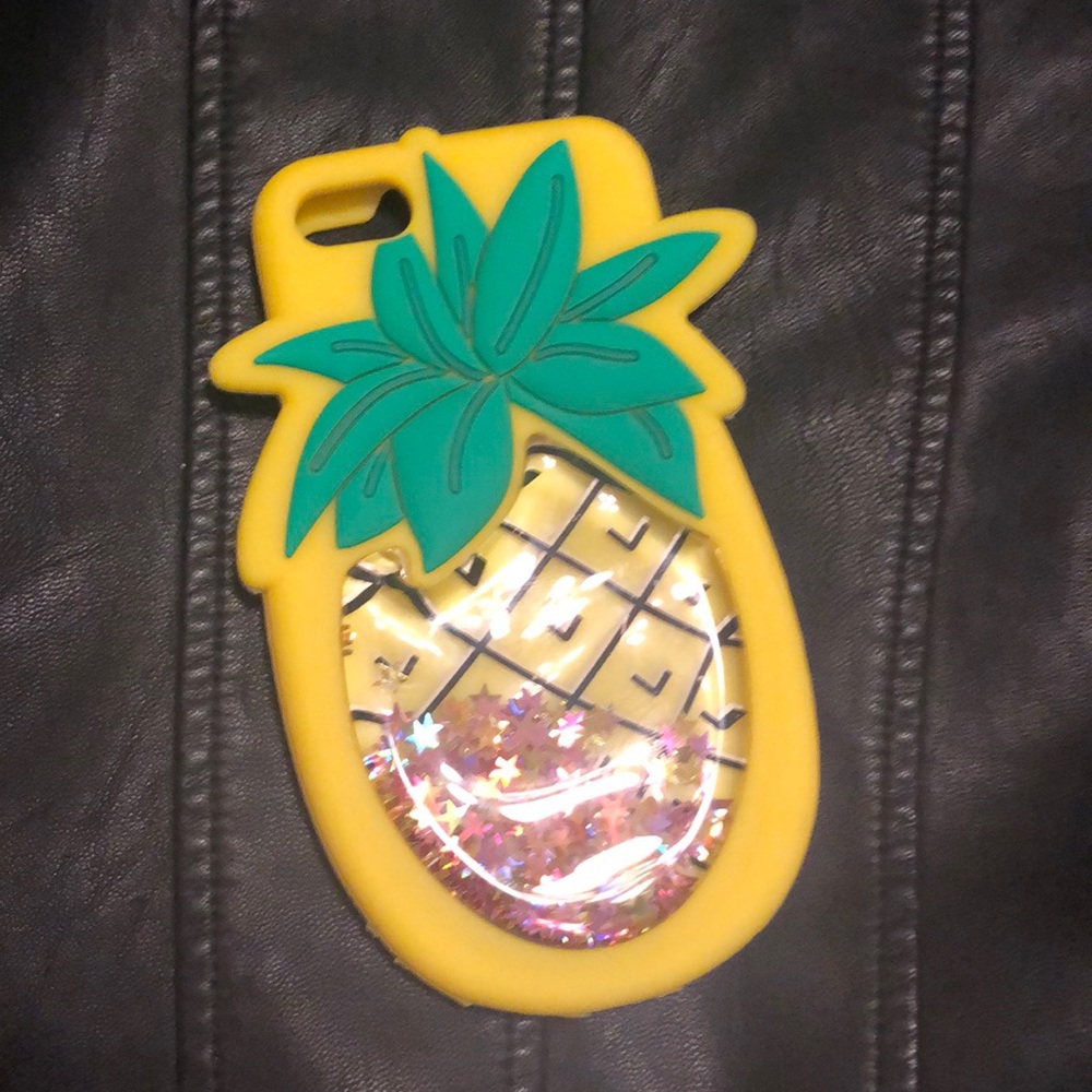Pineapple cases